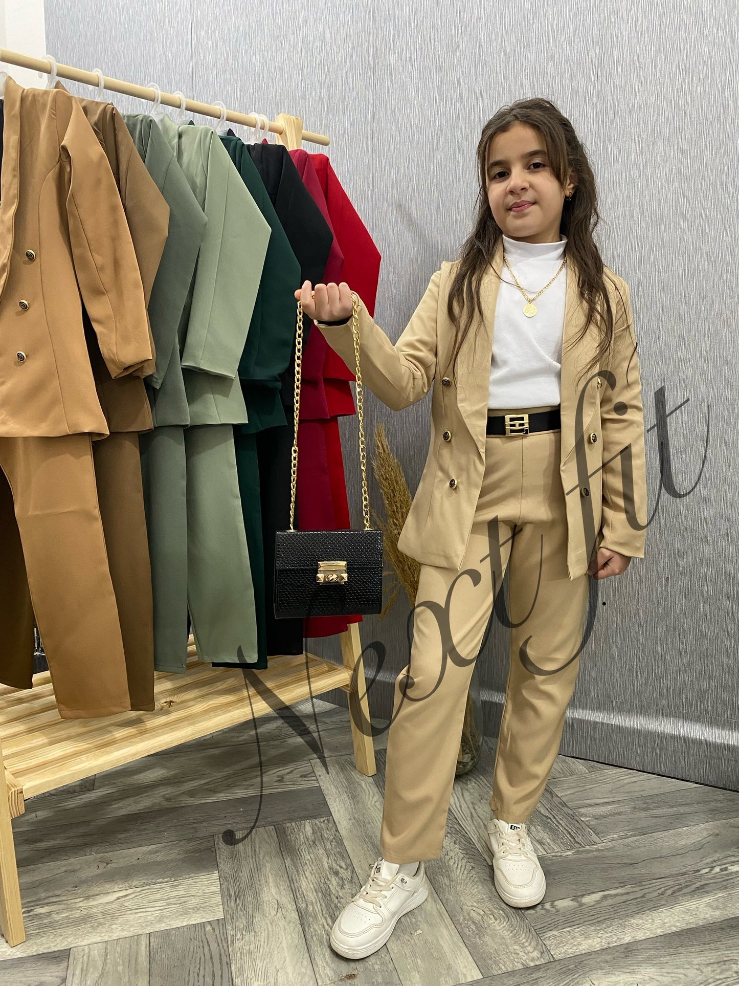 أنصومبل كلاسيك 6 بياس